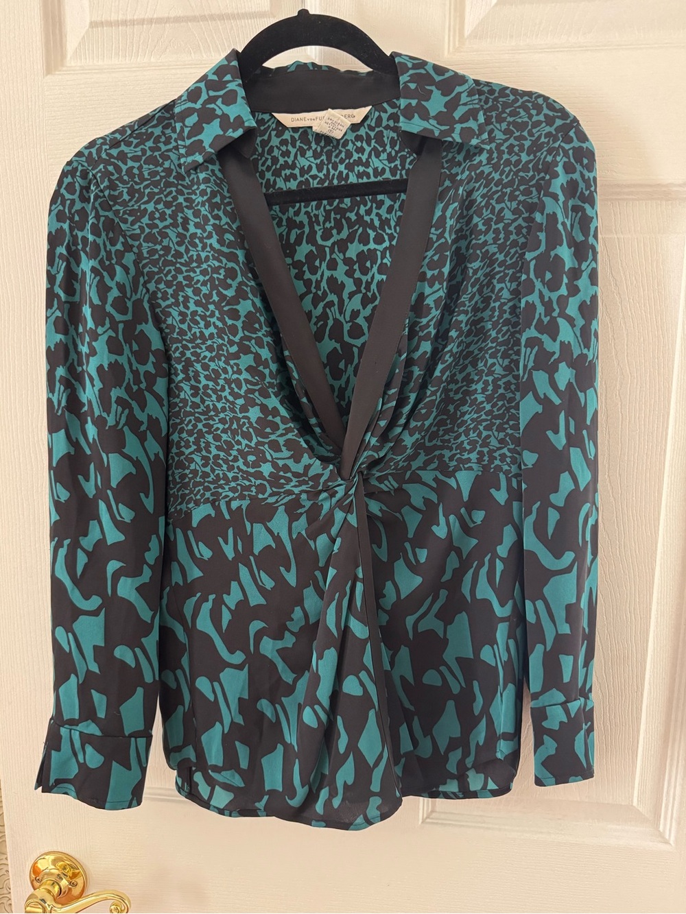 Diane Von Furstenberg Teal and Black Twist-Front Button Down Top